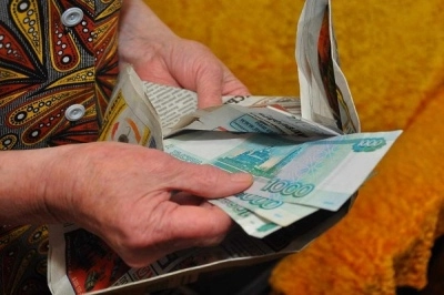 Мошенники в Тверской области оставили пенсионера без гроша