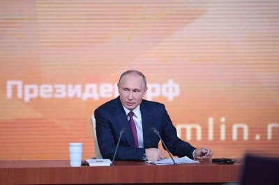 Путин пообещал штрафовать управляющие компании за завышенные счета